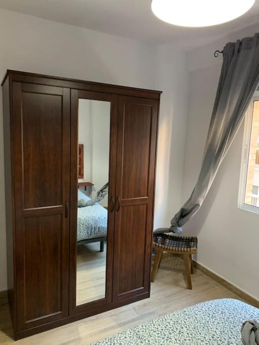 Ideal Apartamento En El Barrio De Las Delicias Málaga Exteriör bild